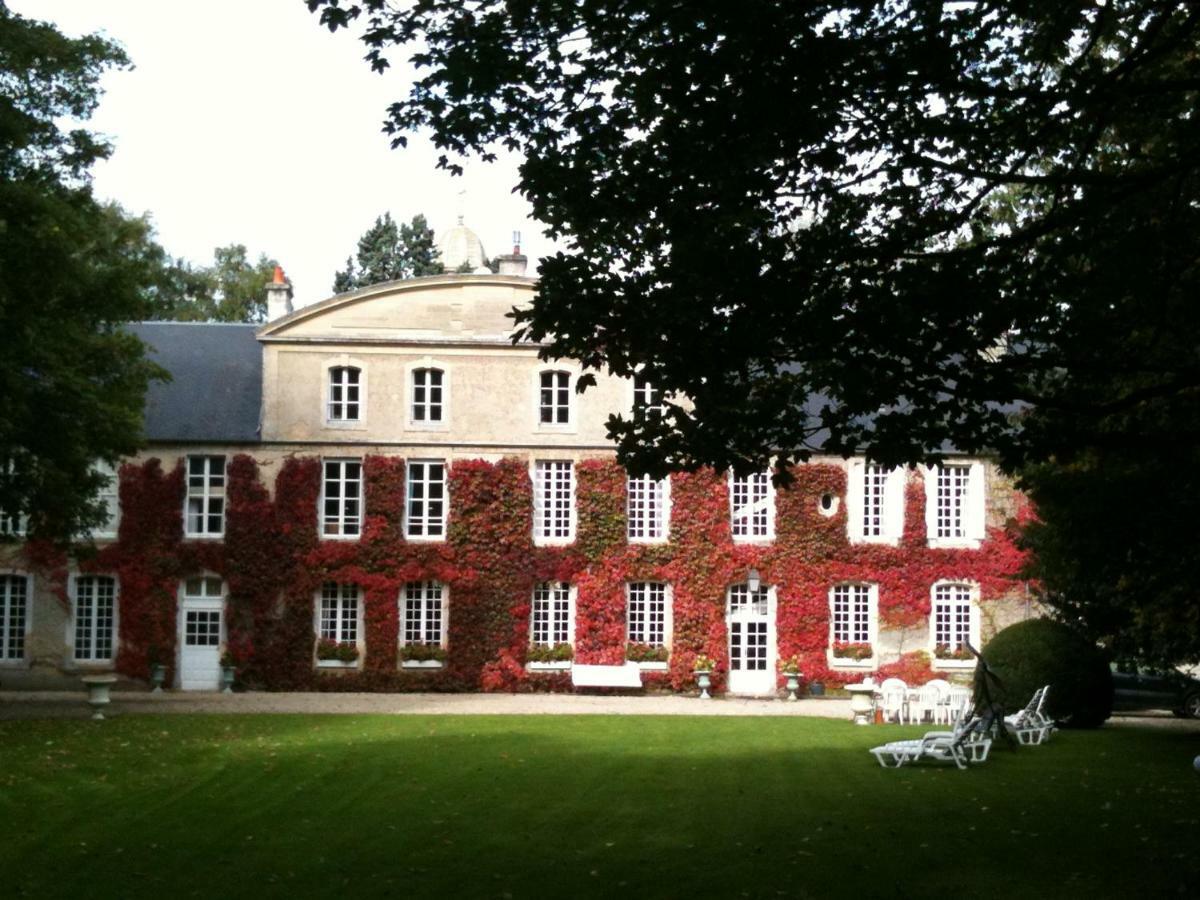 Manoir Saint Hubert Bed & Breakfast Exterior photo